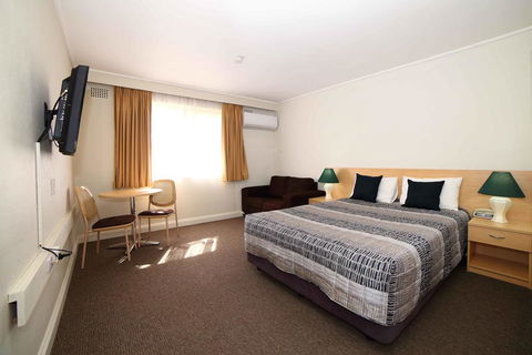 Country Gardens Motel - Accommodation Fremantle 1