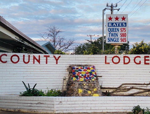 County Lodge Motor Inn - Accommodation Fremantle 1