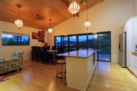 Cumberland Holiday Home - Holiday Home - Accommodation Fremantle 3