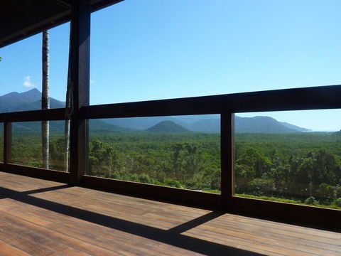 Daintree Holiday Homes - La Vista - Accommodation Fremantle 0