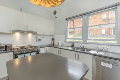 Dalziel Lodge - Accommodation Fremantle 3