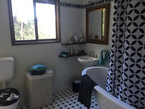 Dancing Waters Cottage - Accommodation Fremantle 2