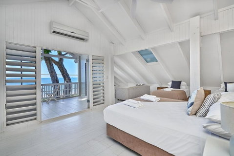 Decked Out By The Sea - Accommodation Fremantle 2