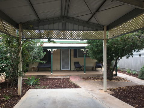 Desert Flower Cottages On Wolfram St - Accommodation Fremantle 2