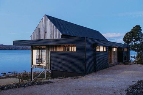 Deviot Boat House - Accommodation Fremantle 3