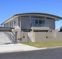 Dew on Lakeview Street - Accommodation Fremantle