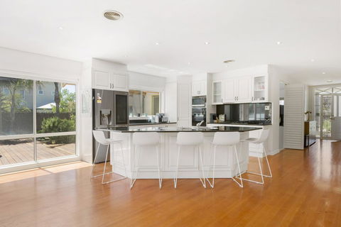 DIAMOND BAY RETREAT - SORRENTO - Accommodation Fremantle 1