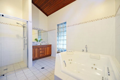 Diggers Beach Surf House - Accommodation Fremantle 2