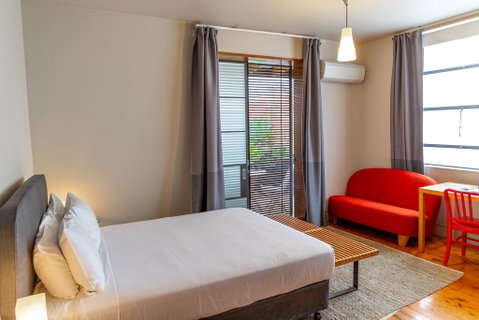 Dive Hotel - Accommodation Fremantle 1