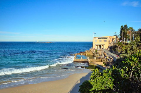 Dive Hotel - Accommodation Fremantle 0