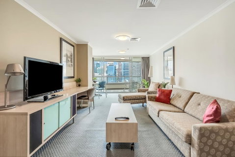 DREAM HARBOUR VIEW 2 BRM // GYM, POOL And PARKING - Accommodation Fremantle 1