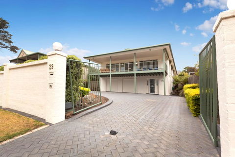 DROMANA BAY VIEWS - DROMANA - Accommodation Fremantle 3