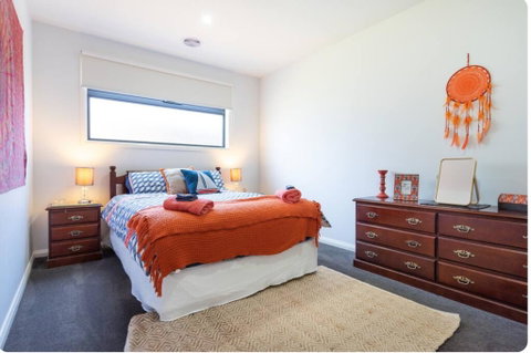 Dromana Spacious Family Getaway Indoor Outdoor Living - Accommodation Fremantle 3