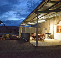 Dug Out BB Apartments - Accommodation Fremantle
