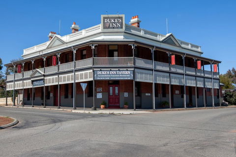 Duke's Inn - Accommodation Fremantle 0