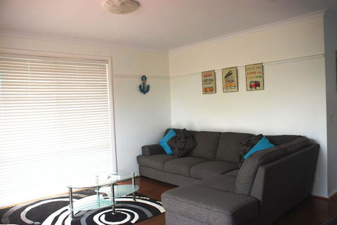 EAGLES NEST VIEWS ON TAMARA - Accommodation Fremantle 1