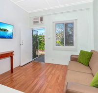 Easy Going Holiday Unit On McKenzie MK5 - Accommodation Fremantle