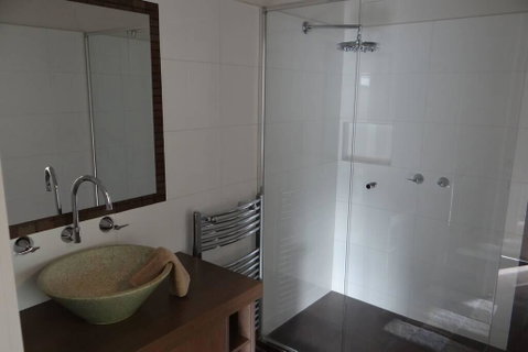 Elegant Entertainer - Accommodation Fremantle 2