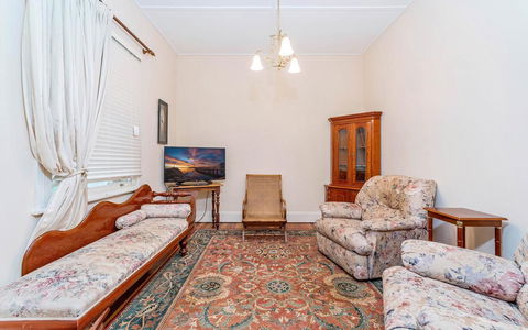 Eliza 1875 Red Brick Duplex Townhouse - Accommodation Fremantle 2