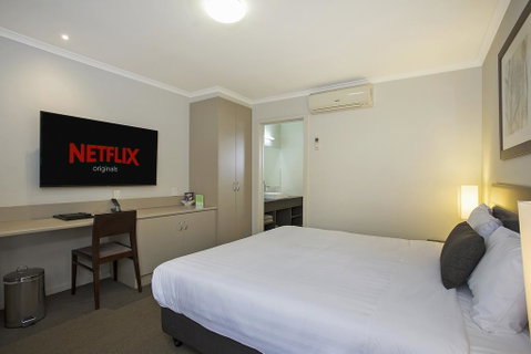 Elm Tree Motel - Accommodation Fremantle 1