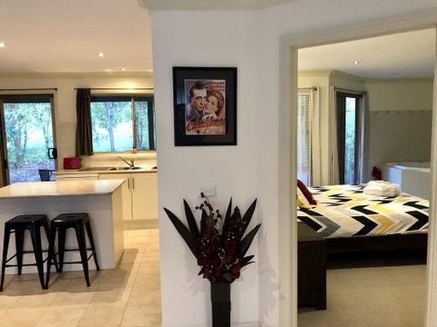 Emerald Creek Cottages - Accommodation Fremantle 1