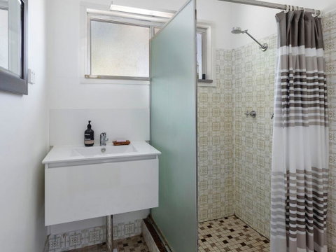 Enjoy The Soothing Sea Breeze - Accommodation Fremantle 3
