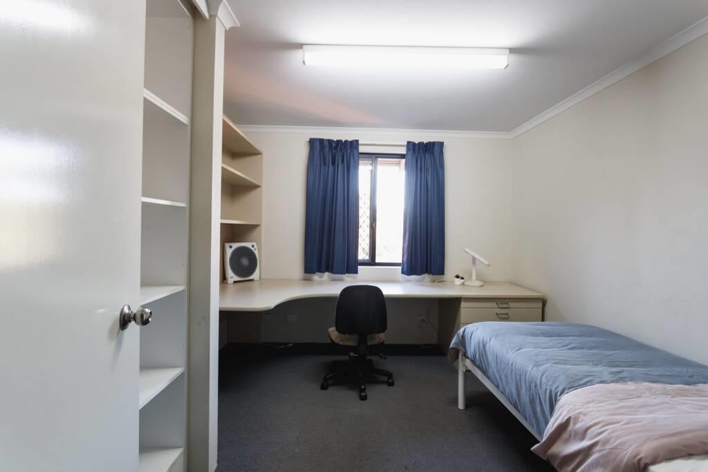 Karawara WA Accommodation Fremantle