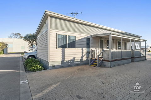 Esperance Bay Holiday Park - Accommodation Fremantle 0