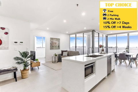 ESQ Astonishing 3BD Apartment 1 Min From Train Station - Accommodation Fremantle 0