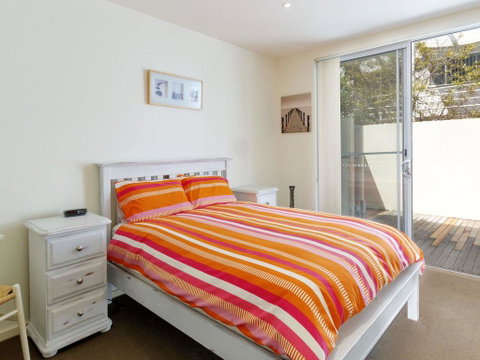 Executive Garden Apartment - Accommodation Fremantle 3