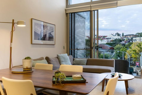 Explore Sydney From A Peaceful Modern Apartment - Accommodation Fremantle 0