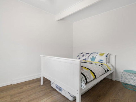 Family Foreshore Favourite - Accommodation Fremantle 3