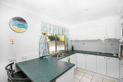 Family Getaway Close To Beach And Restaurants - Accommodation Fremantle 1