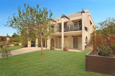 Family Times - Accommodation Fremantle 0