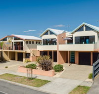 Fischer Torquay by Gold Star Stays - Accommodation Fremantle