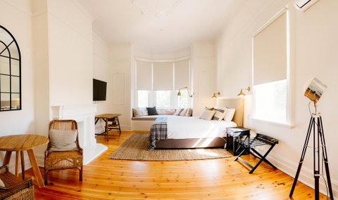 Flash Jacks Of Gundagai - Accommodation Fremantle 1