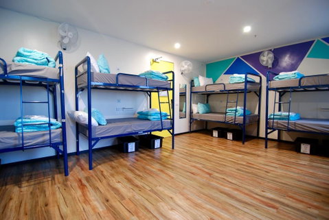 Flinders Backpackers - Accommodation Fremantle 3