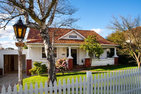 Fontaine - Accommodation Fremantle 1