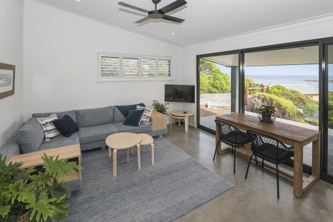 FortyTwo Mini - Accommodation Fremantle 0