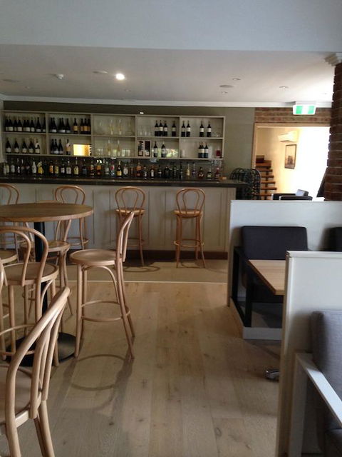 Francis Phillip Motor Inn And The Lodge - Accommodation Fremantle 3