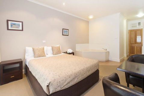 Frankston Holiday Park And Sandhurst Motel - Accommodation Fremantle 1