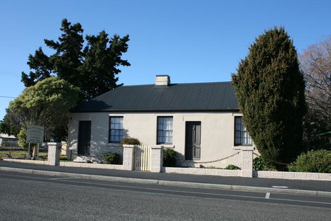 Gaol House Cottages - Accommodation Fremantle 1