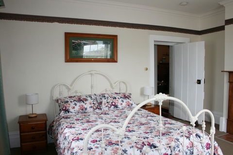Gaol House Cottages - Accommodation Fremantle 0