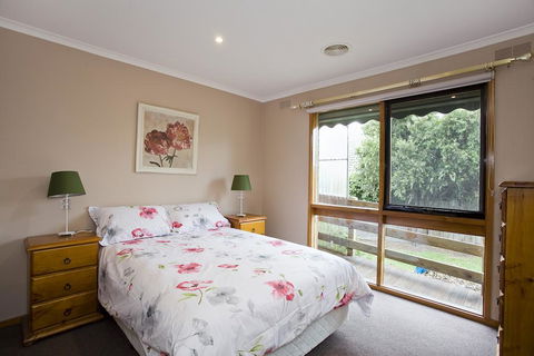 Geelong Holiday Home - Accommodation Fremantle 0