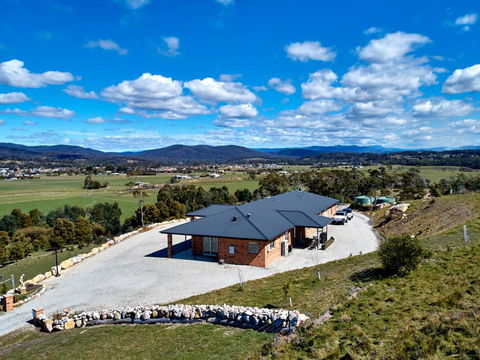 George River Park (House, 100 Acres, Animals, Views) - Accommodation Fremantle 3