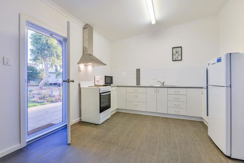 Getaway Villas Unit 38-11 - 1 Bedroom Self-Contained Accommodation - Accommodation Fremantle 3