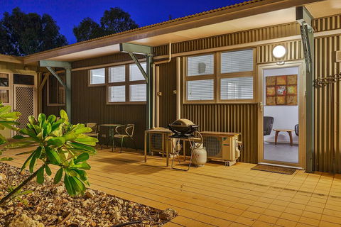 Getaway Villas Unit 38-11 - 1 Bedroom Self-Contained Accommodation - Accommodation Fremantle 1