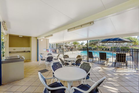 Golden Riviera Absolute Beachfront Resort - Accommodation Fremantle 1