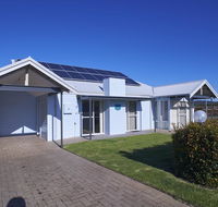 Golf and Beach Retreat - Accommodation Fremantle