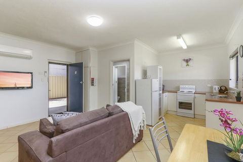 Gossan Street Units - Accommodation Fremantle 3